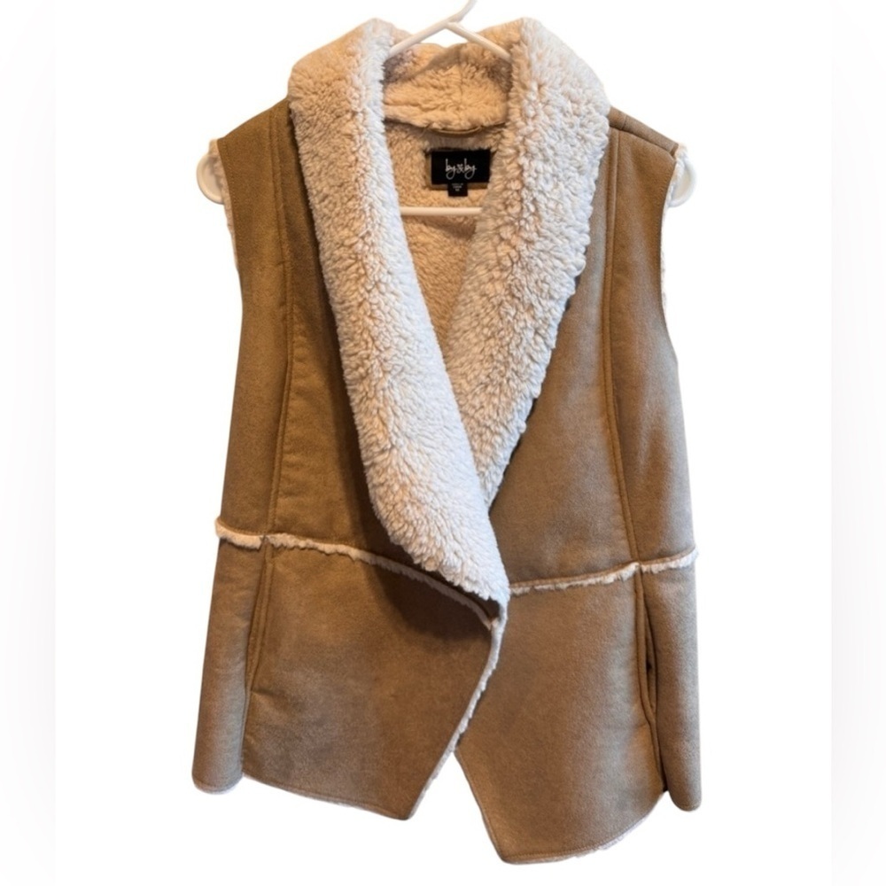 By & By Faux Fur Suede Tan Cream Vest Sz M